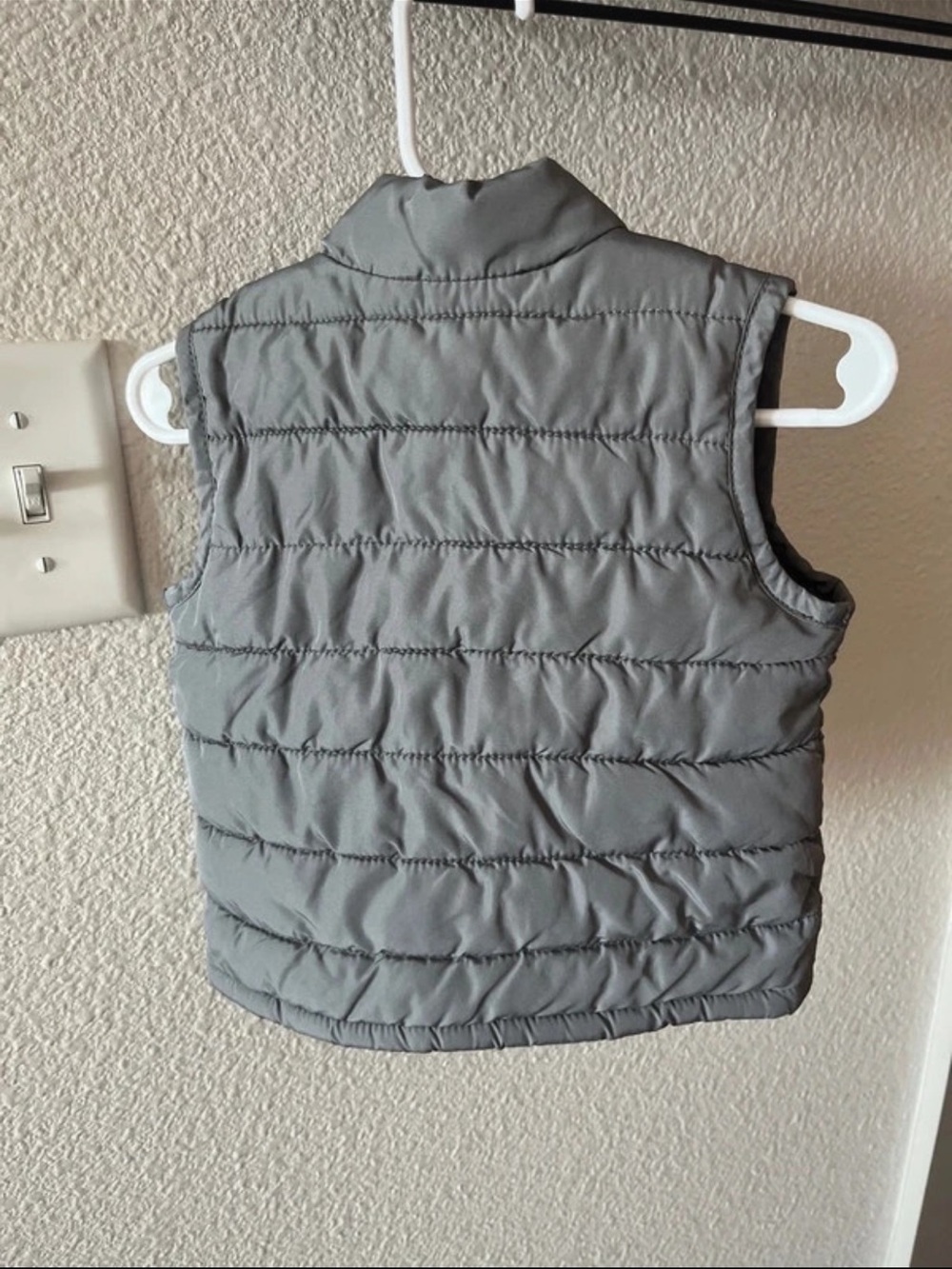 Kids Puffer Jacket - Picture 3 of 3